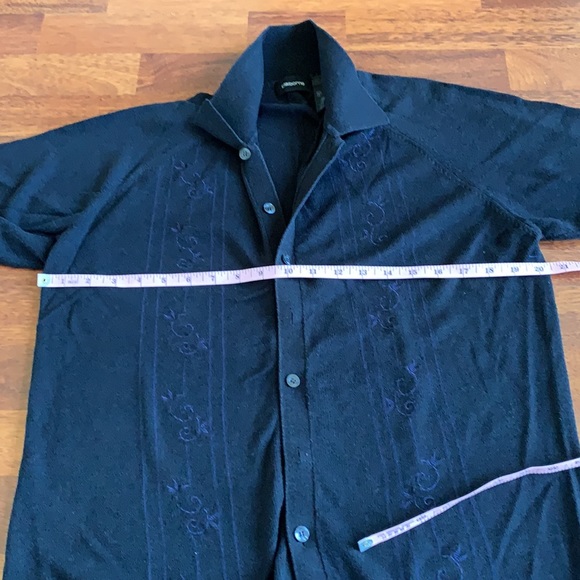 Claiborne back summer shirt - Picture 2 of 4